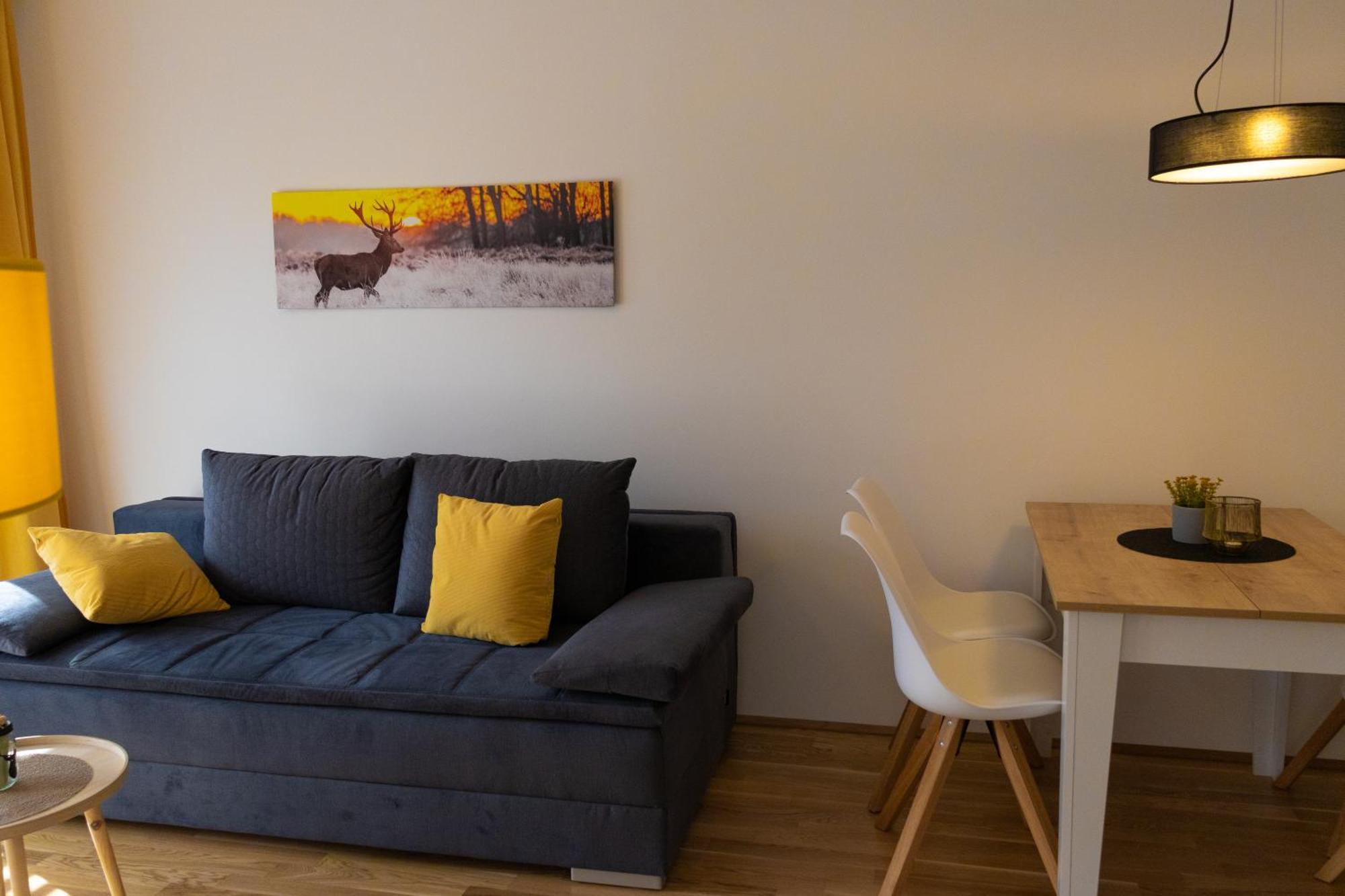 Danube City Lodge, Uptown, A/C Виена Екстериор снимка