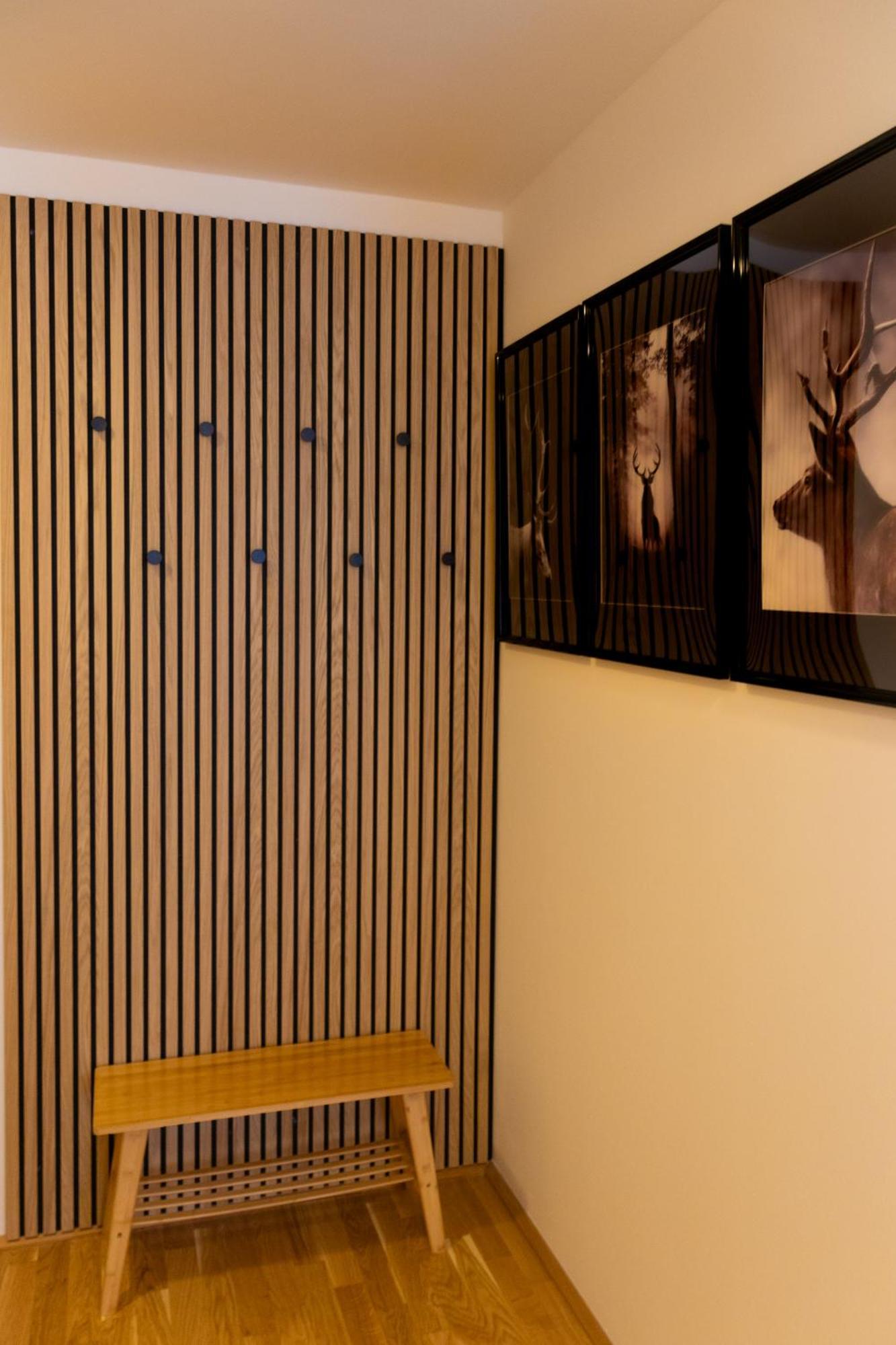 Danube City Lodge, Uptown, A/C Виена Екстериор снимка